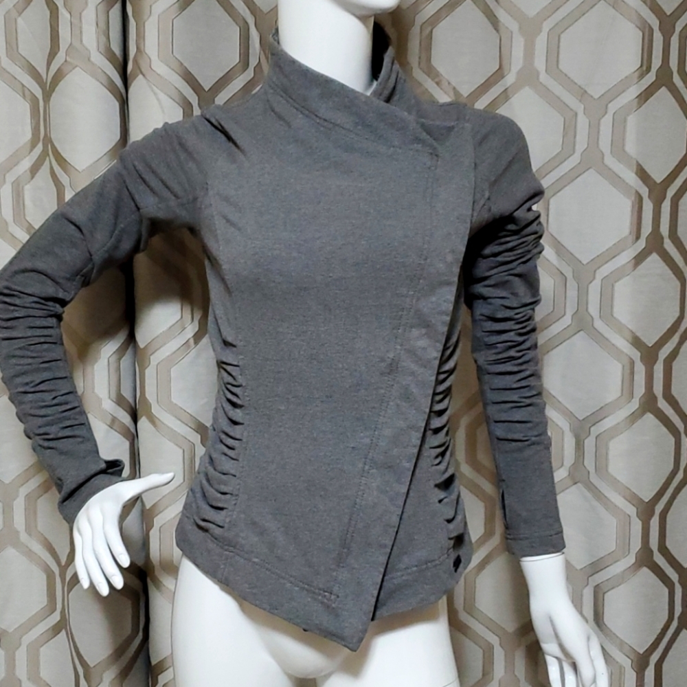 Like new lulu asymetrical jacket